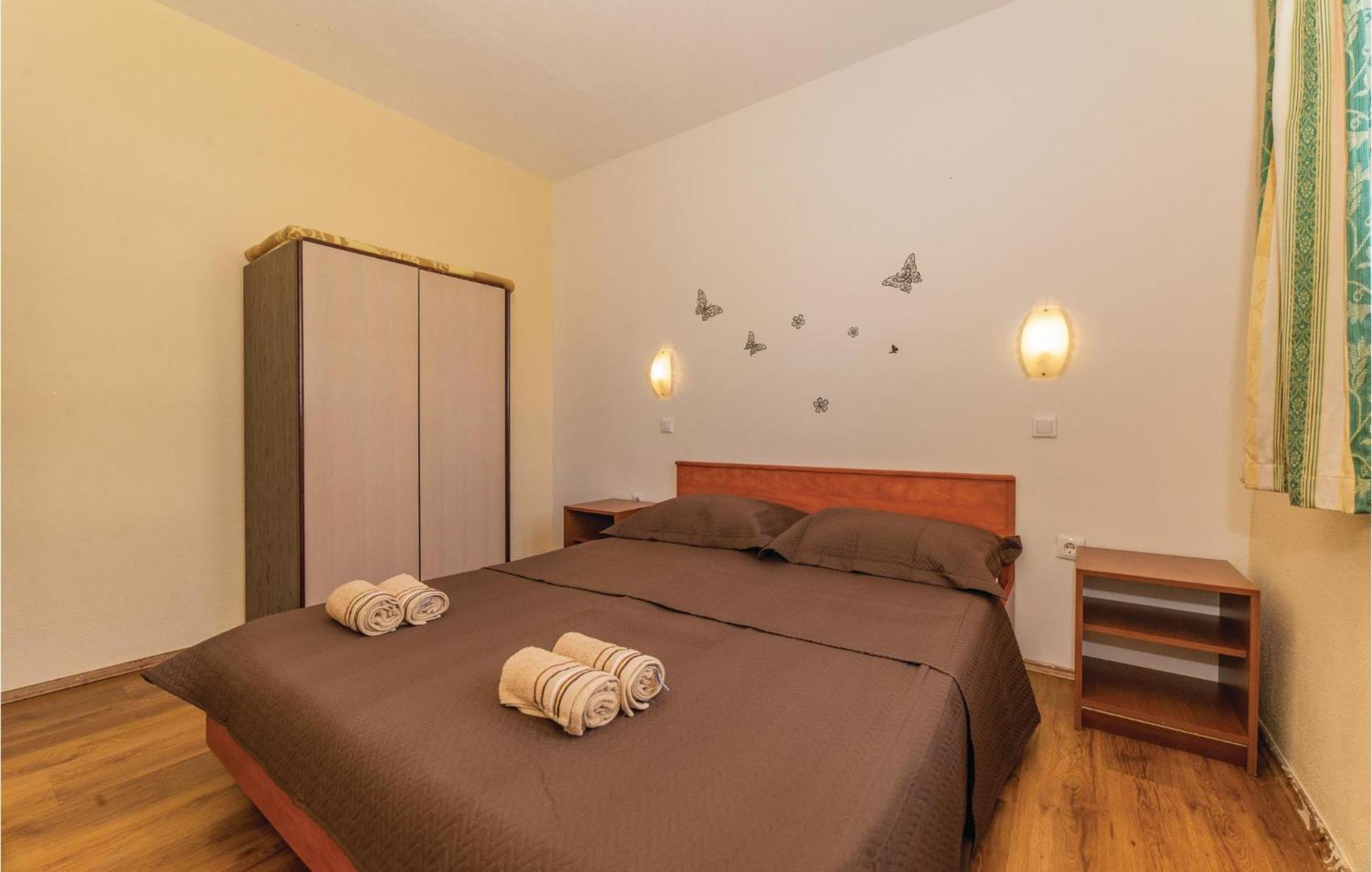 Pet Friendly Apartment In Biograd With Kitchen Biograd Na Moru Exterior photo