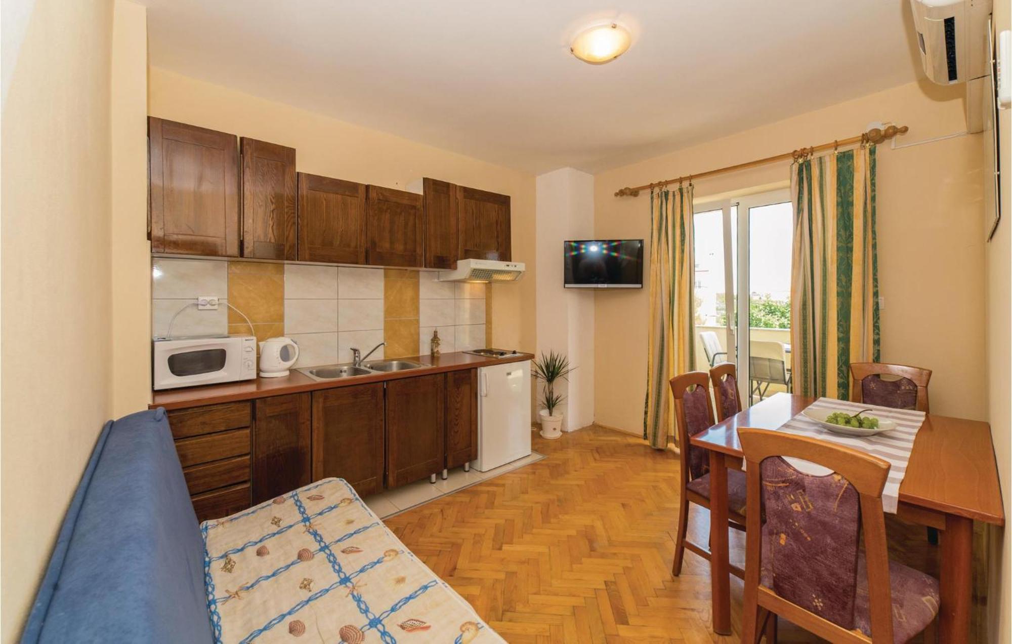 Pet Friendly Apartment In Biograd With Kitchen Biograd Na Moru Exterior photo